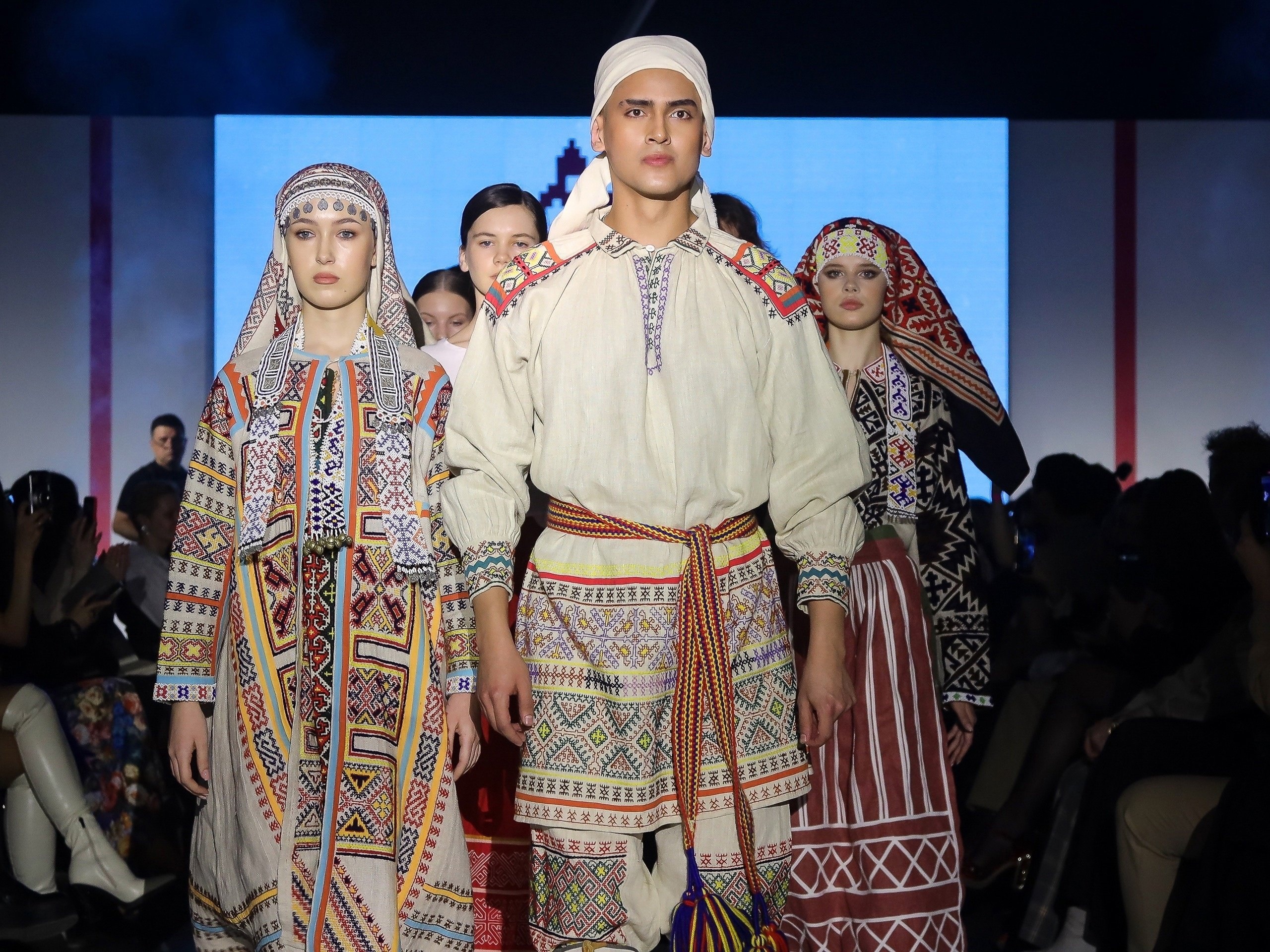 Культурный код Югры представили на неделе моды в Екатеринбурге 