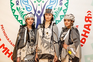 Поклонники этномоды вновь встретятся на фешн-конкурсе в Ханты-Мансийске