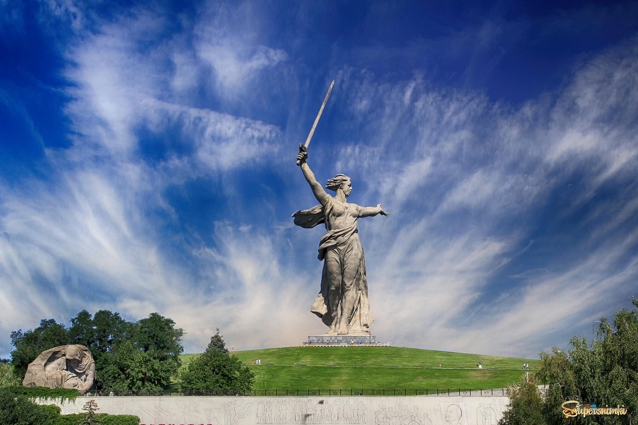 Поэтов Югры приглашают на патриотический конкурс 