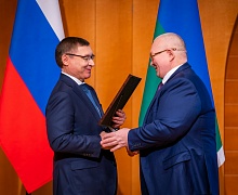  Торжественная церемония вручения наград, посвященная дню образования автономного округа