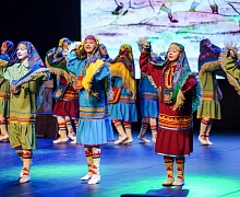 «Возьмемся за руки, друзья»