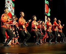 «Возьмемся за руки, друзья»