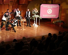 Церемония награждения к 100-летию архивной службы России
