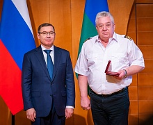  Торжественная церемония вручения наград, посвященная дню образования автономного округа