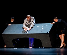 Спектакль «Шинель» 