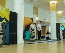 Торжественная церемония вручения медалей лучшим выпускникам Югры