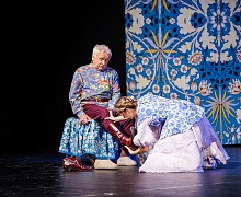 Спектакль "Не в свои сани не садись"