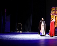 Пасхальный спектакль «Солнце земли русской» 