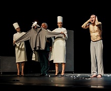 Спектакль «Шинель» 