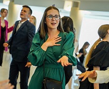 Торжественная церемония вручения медалей лучшим выпускникам Югры