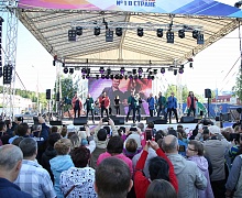«Праздник песни» с Хором Турецкого 