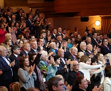 Праздничный концерт к 87-летию со Дня образования автономного округа