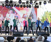 «Праздник песни» с Хором Турецкого 