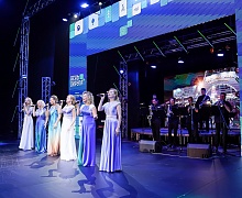 Праздничный концерт ко Дню округа