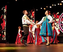 «Возьмемся за руки, друзья»