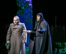 Пасхальный спектакль "И свет во тьме горит..." 