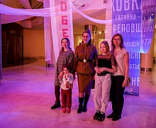  Театрализованный концерт «Синий платочек»