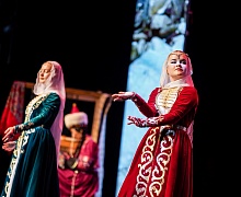 «Возьмемся за руки, друзья»