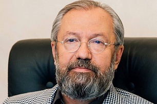 Руководителю Сургутской филармонии Якову Семёновичу Черняку присвоено звание