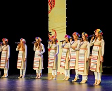 «Возьмемся за руки, друзья»