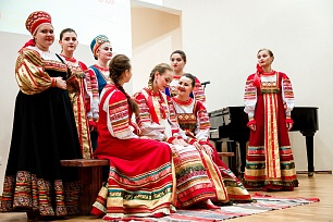Фестивалю фольклорных театров «Раёк» быть!