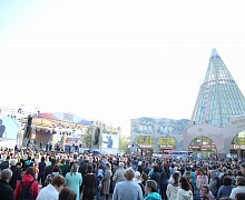 «Праздник песни» с Хором Турецкого 