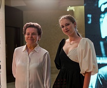 Торжественная церемония вручения медалей лучшим выпускникам Югры