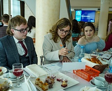 Торжественная церемония вручения медалей лучшим выпускникам Югры