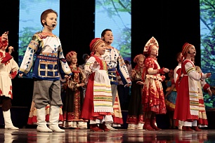 Выбери победителя фестиваля "Возьмёмся за руки, друзья"!
