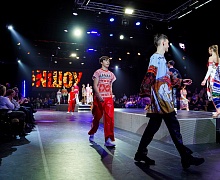 FASHION ШОУ