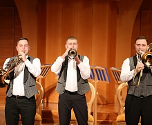 Classic Brass 